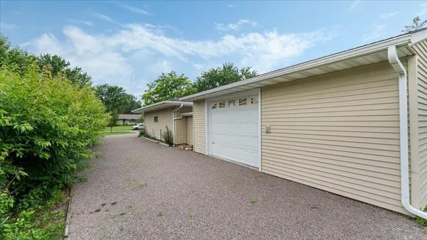 1024 Bromo AVE, Saint Cloud, MN 56303