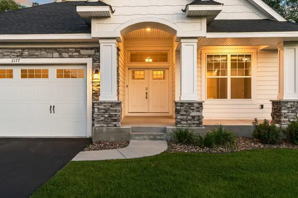 2177 Paisley PATH, Chanhassen, MN 55317
