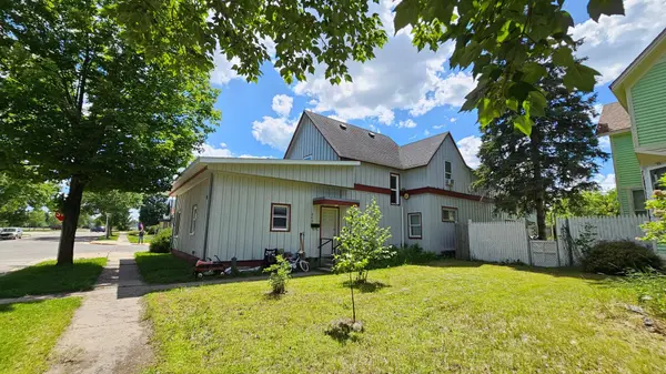 625 2nd AVE NE, Staples, MN 56479