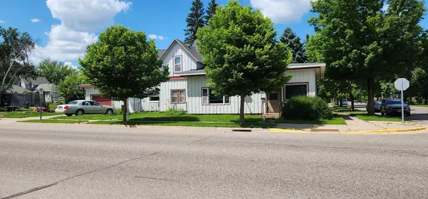 625 2nd AVE NE, Staples, MN 56479