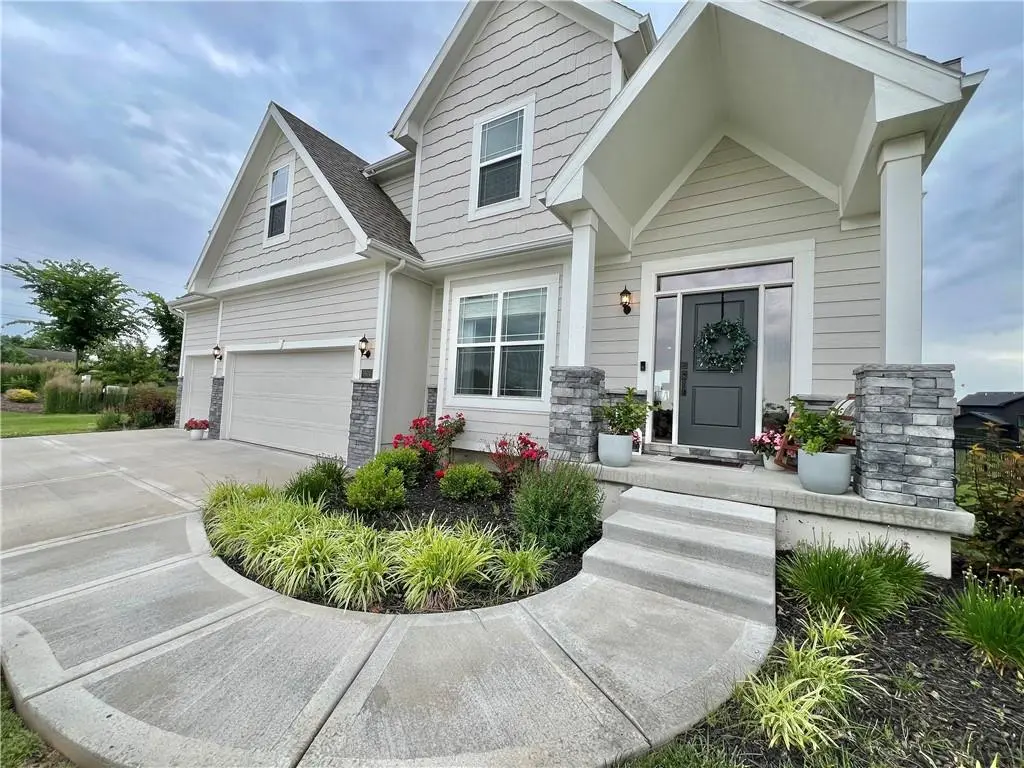 7604 N Donnelly AVE, Kansas City, MO 64158