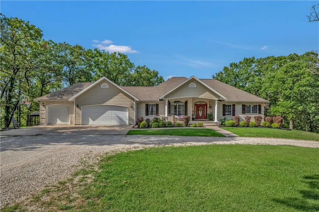 210 E 34th ST, Galena, KS 66739