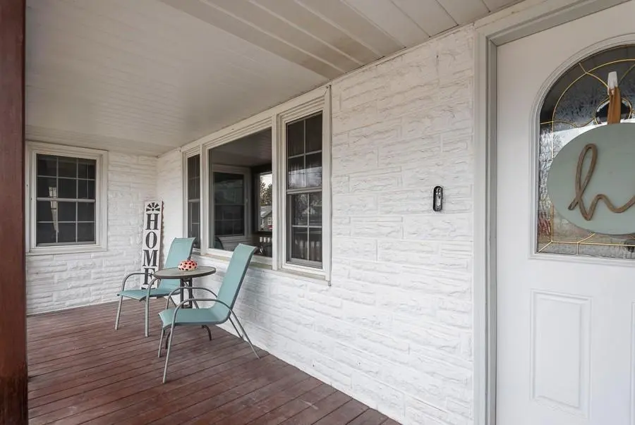 128 W Park RD, Garnett, KS 66032