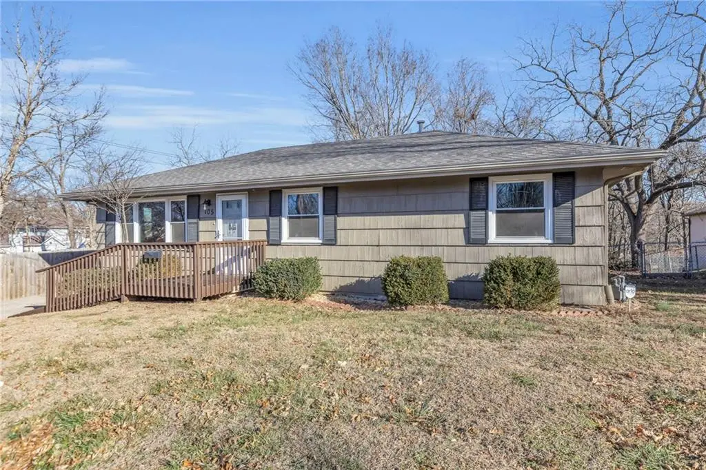 105 N Brent ST, Sugar Creek, MO 64054