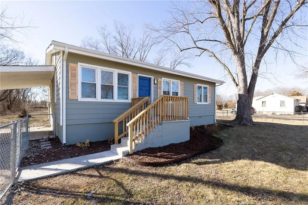 3328 S Selsa RD, Independence, MO 64057
