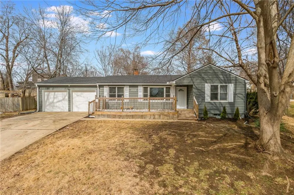 5804 Hedges AVE, Raytown, MO 64133