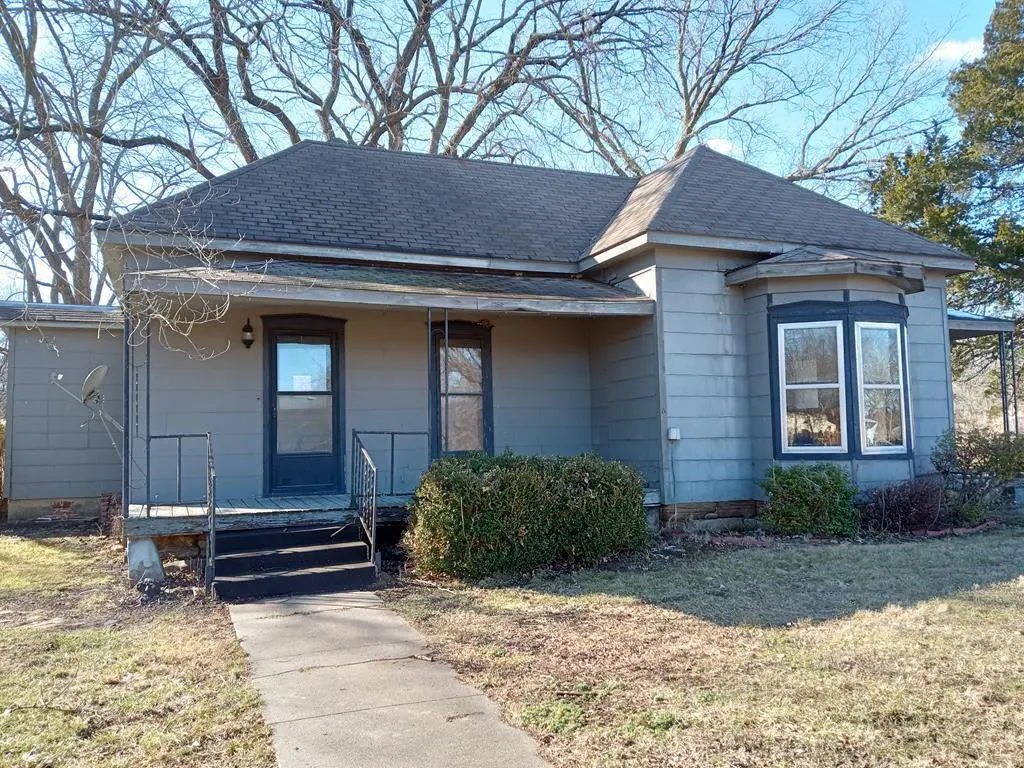 205 Spruce ST, Liberty, KS 67351