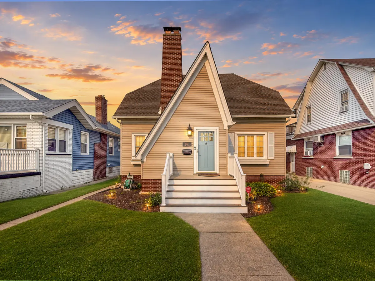 1342 Lake Avenue, Whiting, IN 46394
