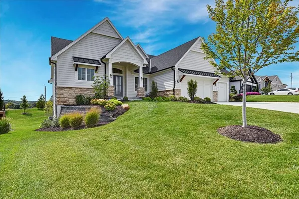3807 W 158 TER, Overland Park, KS 66224