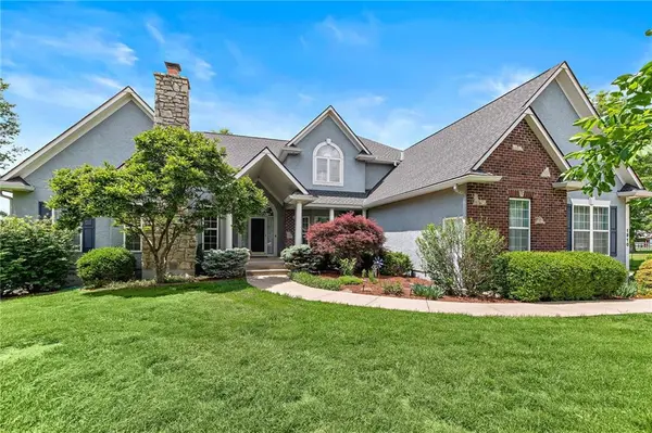 1910 SE Ranson RD, Lee's Summit, MO 64082