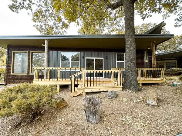 28355 Panorama RD, Warsaw, MO 65355