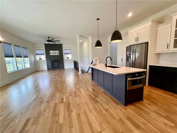 16582 S Legler ST Olathe, KS 66062
