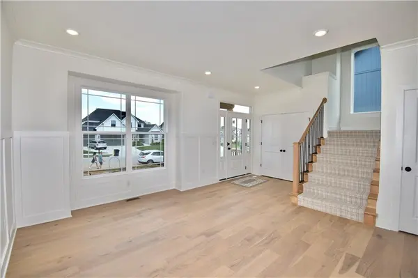 7947 N Sycamore AVE, Kansas City, MO 64158