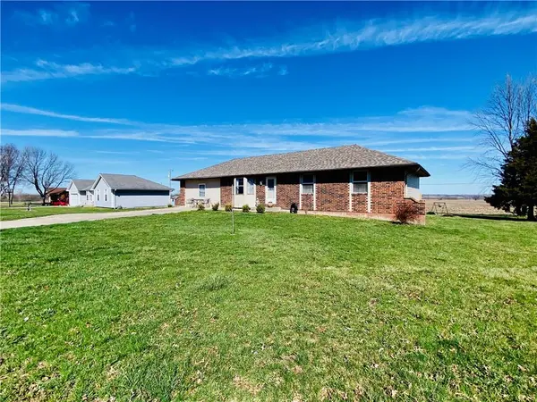 702 NW 8TH ST, Concordia, MO 64020