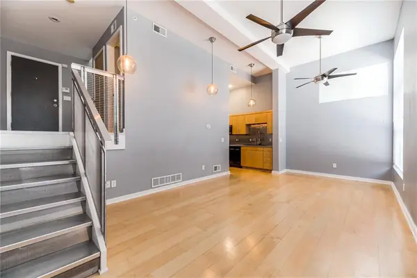 3991 Pennsylvania AVE, Kansas City, MO 64111
