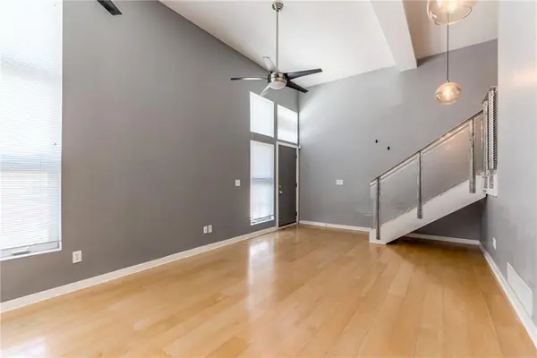 3991 Pennsylvania AVE, Kansas City, MO 64111