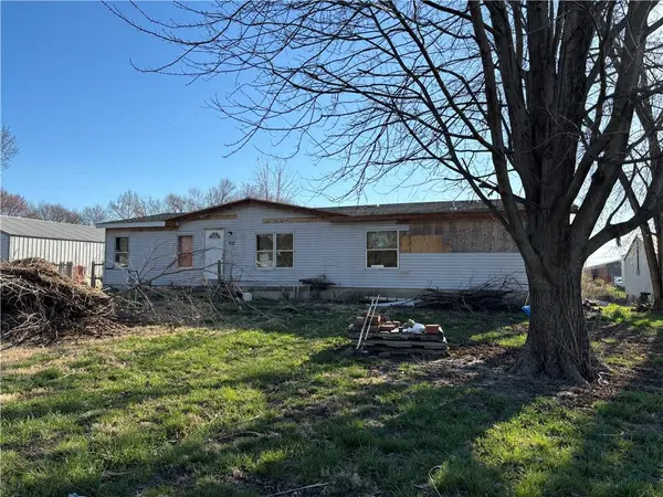 517 Hardwicke AVE, Birmingham, MO 64161
