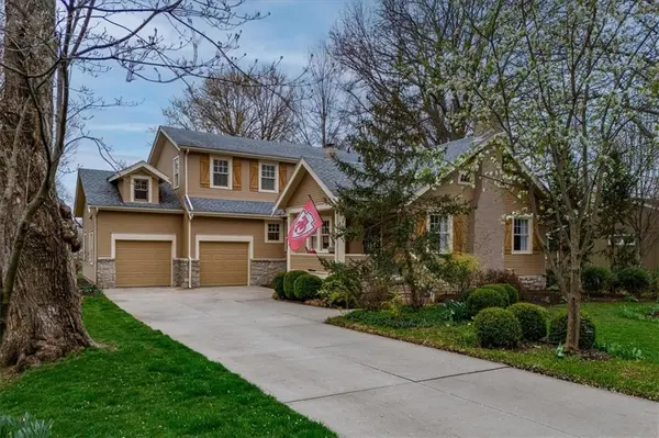 915 W 78th ST, Kansas City, MO 64114
