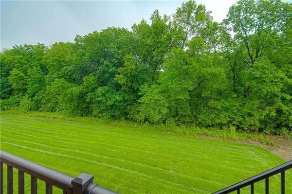 12595 NW Larkspur LN, Platte City, MO 64079