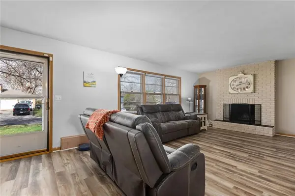 7307 Maywood AVE, Raytown, MO 64133