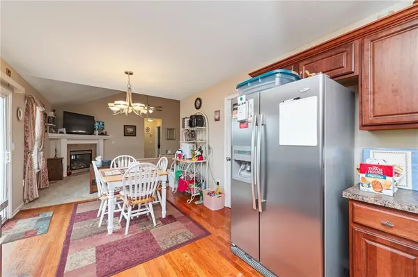 1903 161st TER, Basehor, KS 66007