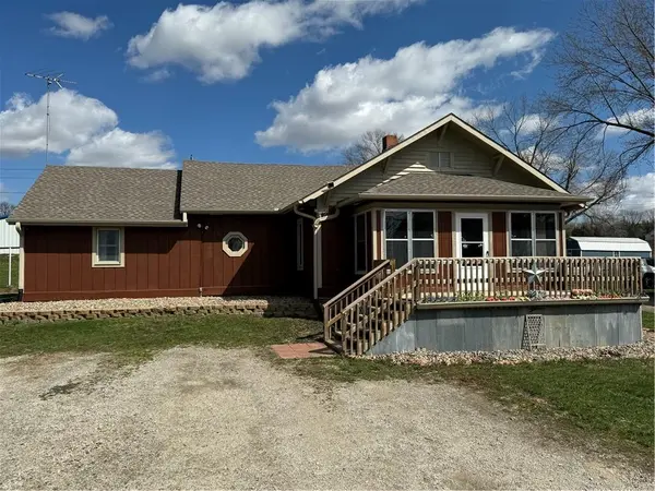 407 Clark ST, Conception Jct, MO 64434