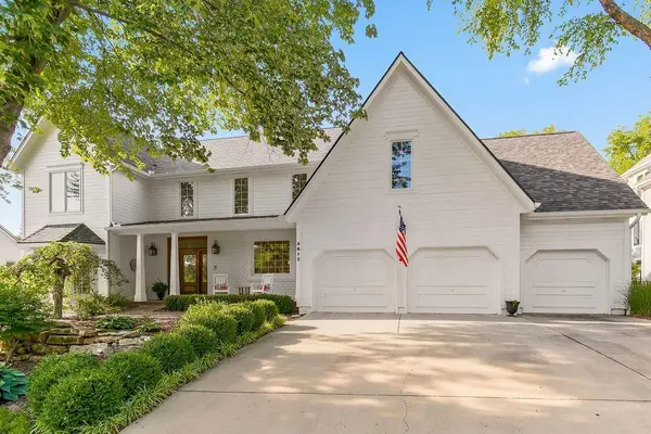 5812 W 129th ST, Leawood, KS 66209