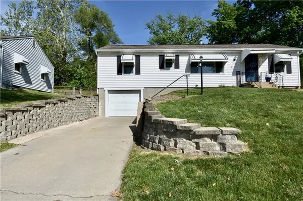 3709 N LISTER AVE, Kansas City, MO 64117