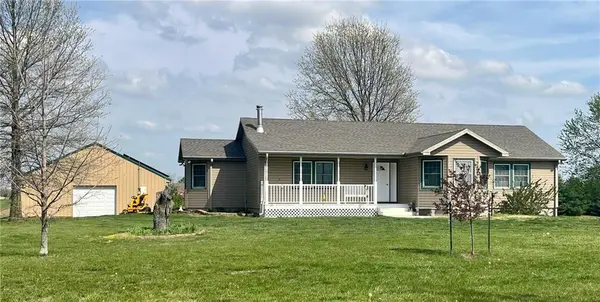 3111 SW Lane RD, St Joseph, MO 64504