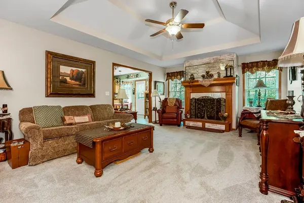 1314 Hamilton ST, Pleasant Hill, MO 64080