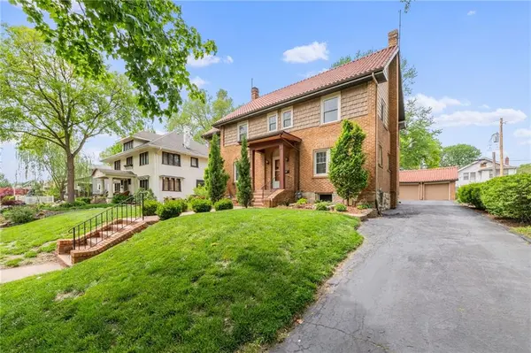 416 N Van Brunt BLVD, Kansas City, MO 64123