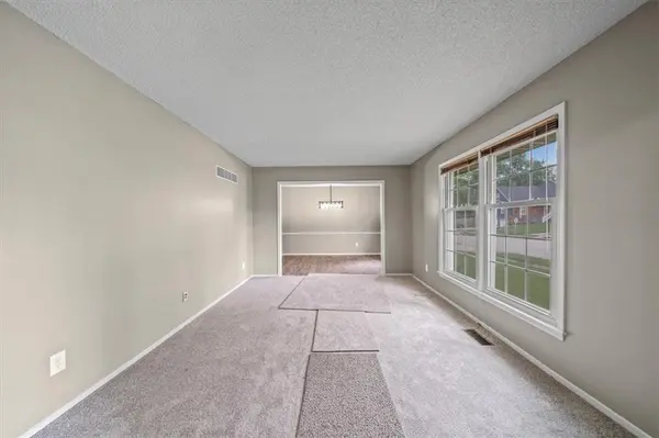 7205 E 132nd ST, Grandview, MO 64030