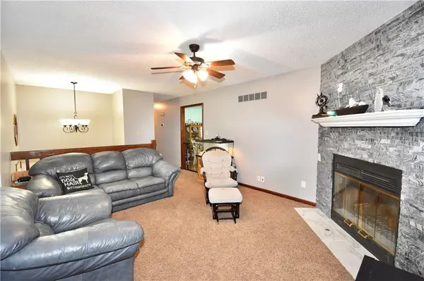 1513 NE 113th TER, Kansas City, MO 64155