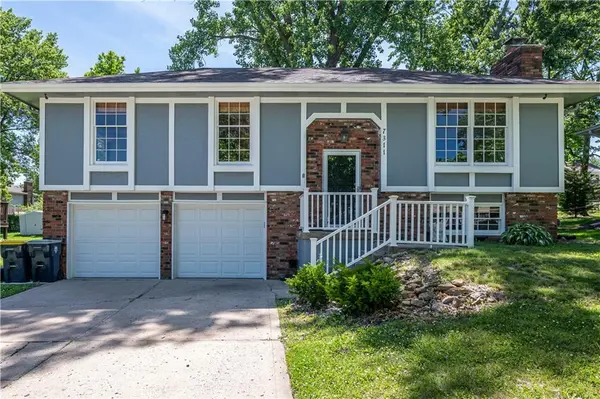 7311 NW 77th TER, Kansas City, MO 64152
