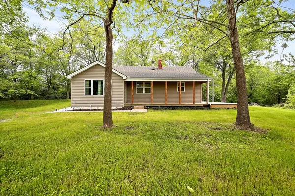 3811 SE 209th ST, Holt, MO 64048