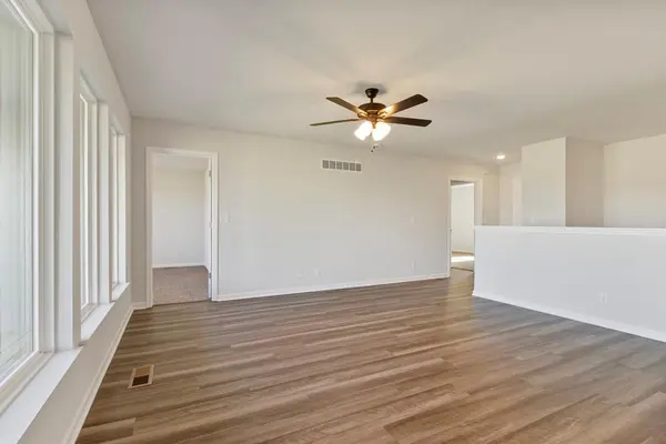 1701 Maci ST, Belton, MO 64012