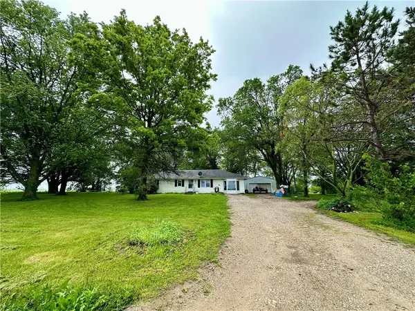34607 E 275th ST, Garden City, MO 64747