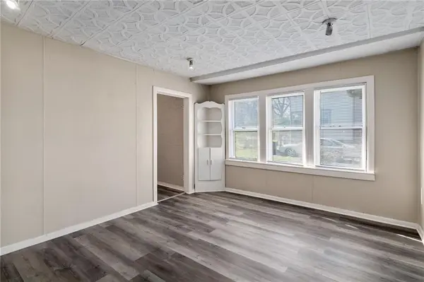 3927 Bellefontaine AVE, Kansas City, MO 64130