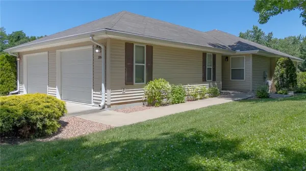 1106 Melanie LN, Excelsior Springs, MO 64024