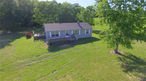 4061 535th RD, Gentry, MO 64438