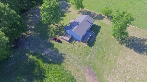 4061 535th RD, Gentry, MO 64438