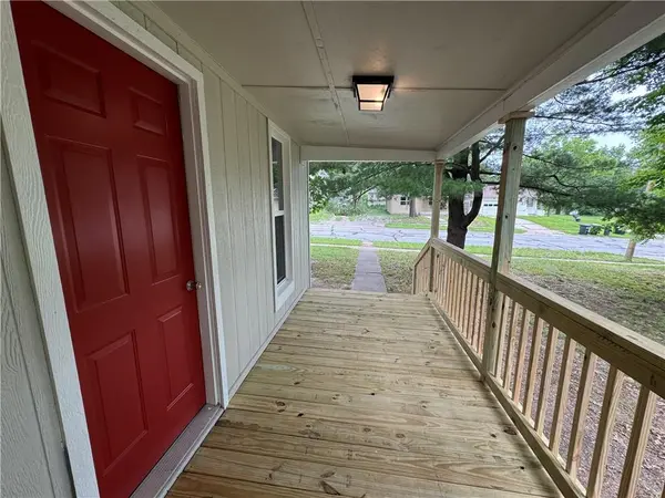 314 W South ST, Warrensburg, MO 64093