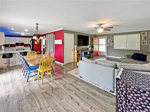 215 Oak ST, Mound Valley, KS 67354