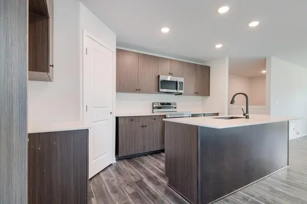 21328 W 216th ST, Spring Hill, KS 66083