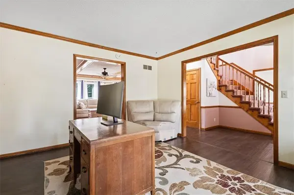 11606 Riley ST, Overland Park, KS 66210