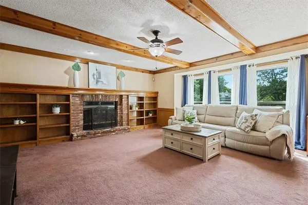 11606 Riley ST, Overland Park, KS 66210