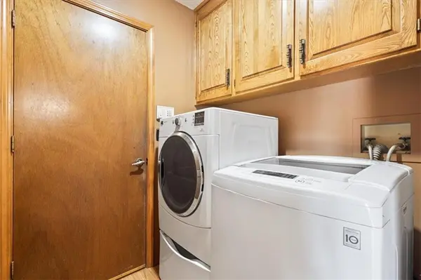 11606 Riley ST Overland Park, KS 66210