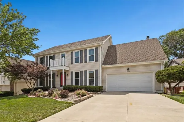 11606 Riley ST, Overland Park, KS 66210