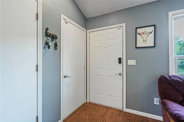 9707 W 49TH ST, Merriam, KS 66203