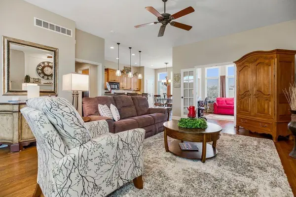 14108 W 117th ST, Olathe, KS 66062